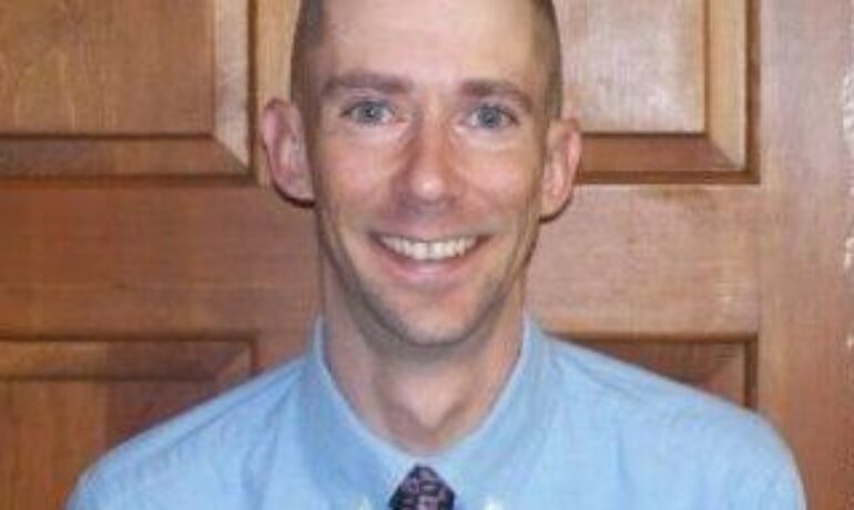 Sean Farris Esq