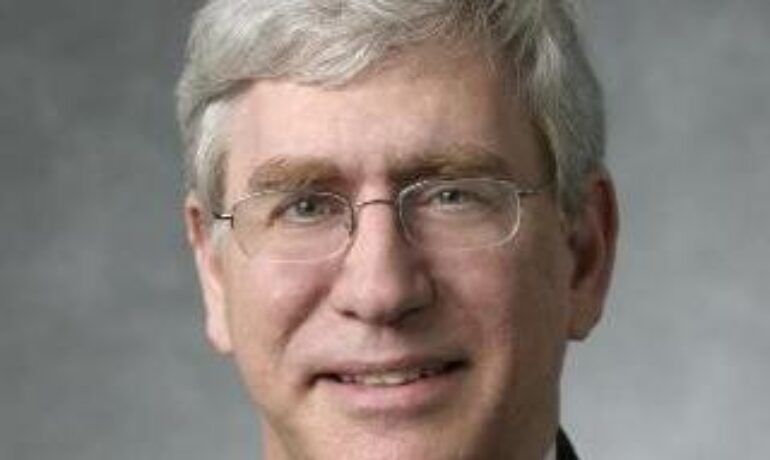 Mark D Lurie