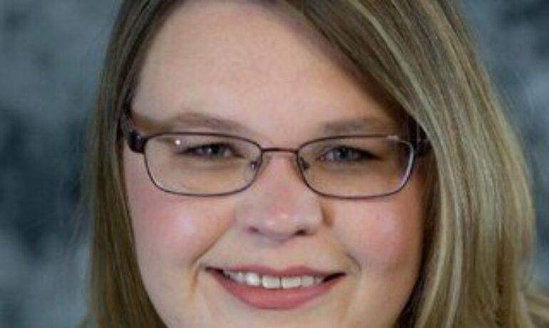 Jen Grondahl Lee