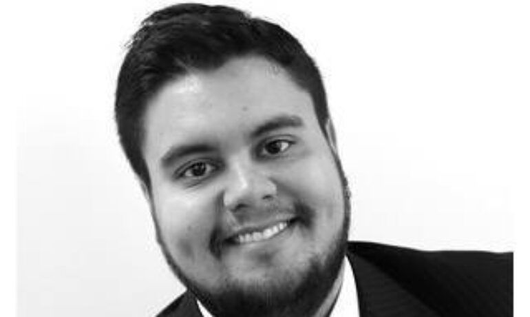 Mr. Juan A Perez Jr