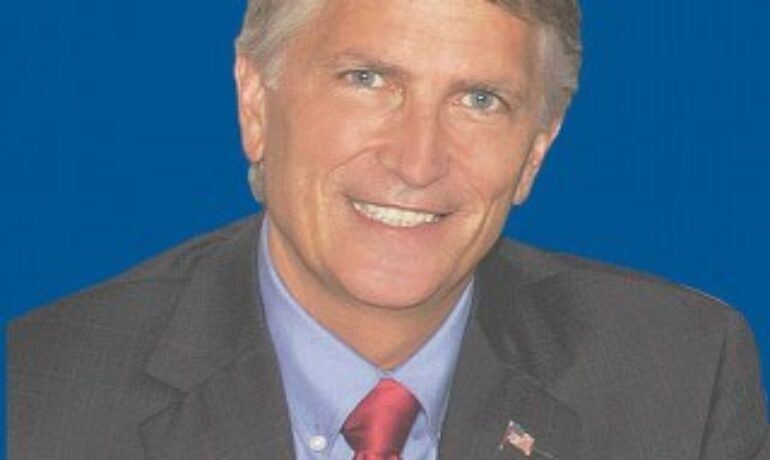 Wade B Coye