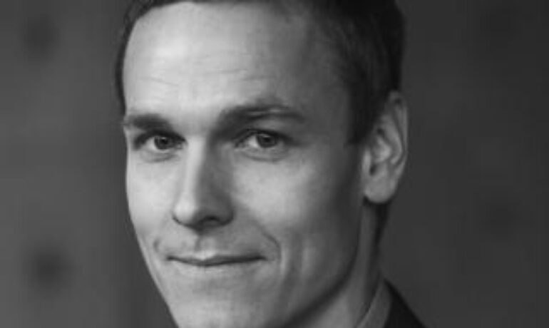 Andrew Harris