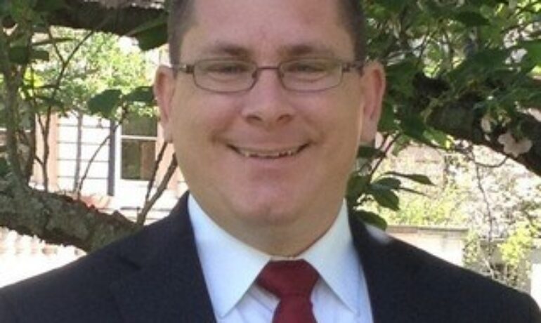 Chris Hendricks