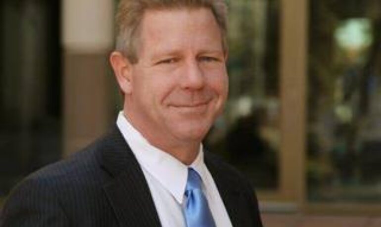 Robert Michael Vang