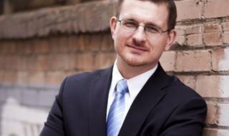 Craig L. Pankratz
