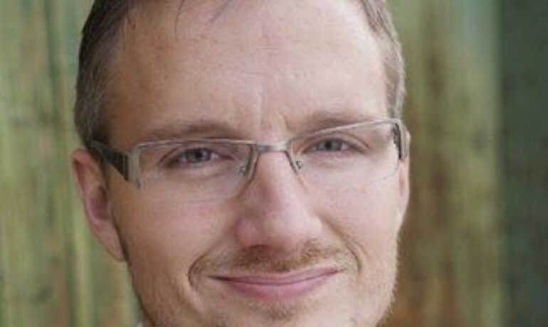 Jeremy R Shufflebarger