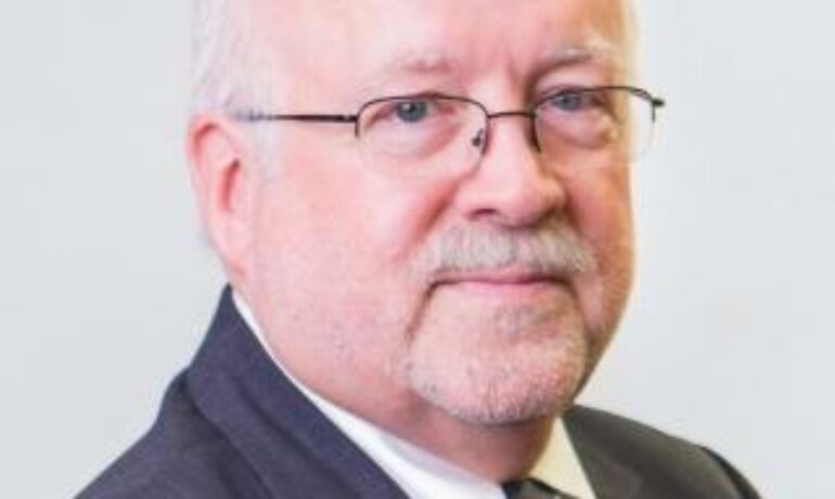 Robert E. Hayes
