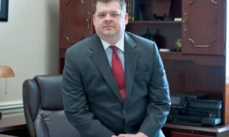 Stewart D Bratcher