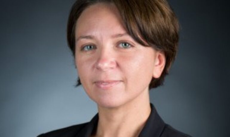 Kristina S Crump