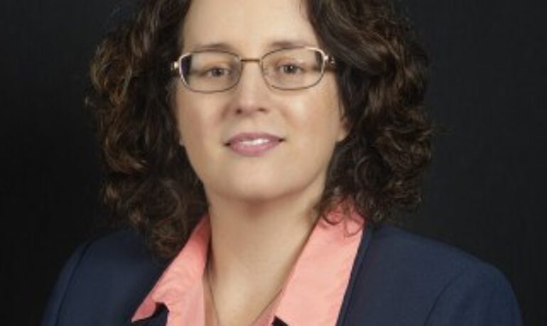 Larissa Waltman