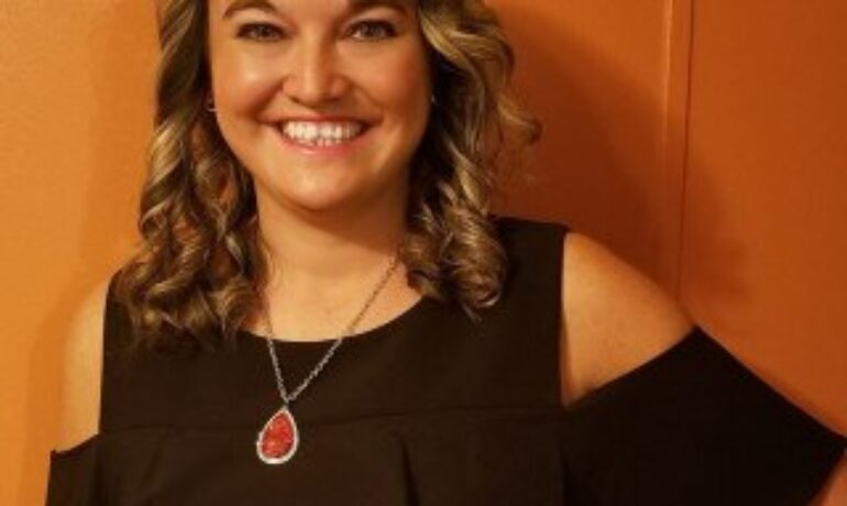 Angela Echols