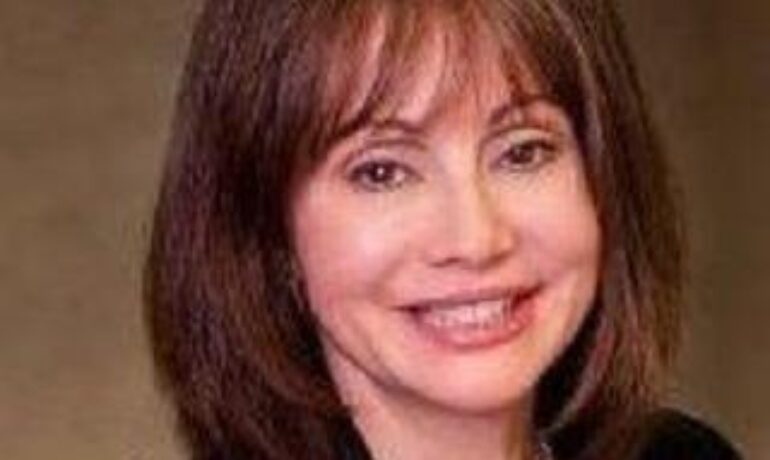 Lisa Gayle Garza