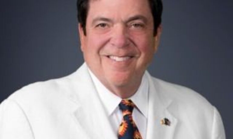 Stephen Komie