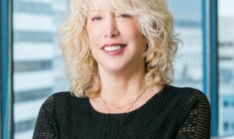 Lisa Seltzer Becker