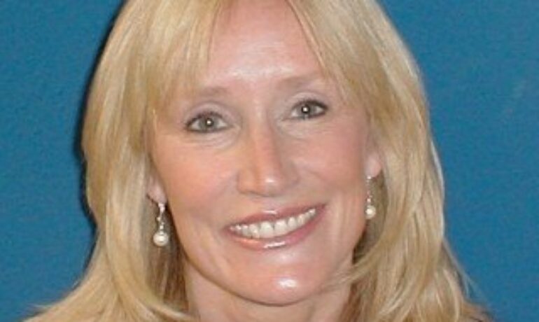 Claudia Cullison