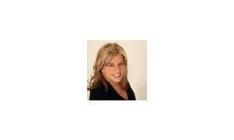 Kena Hollingsworth