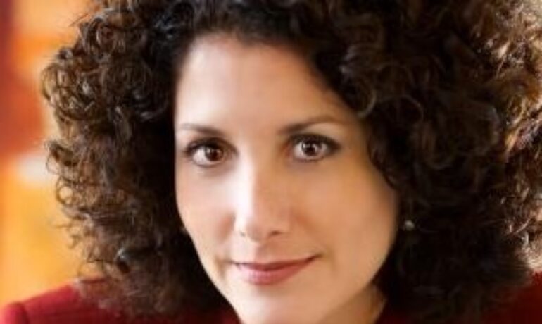 Shari McPhail Esq