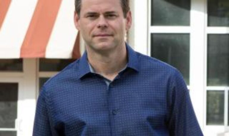Craig Robertson